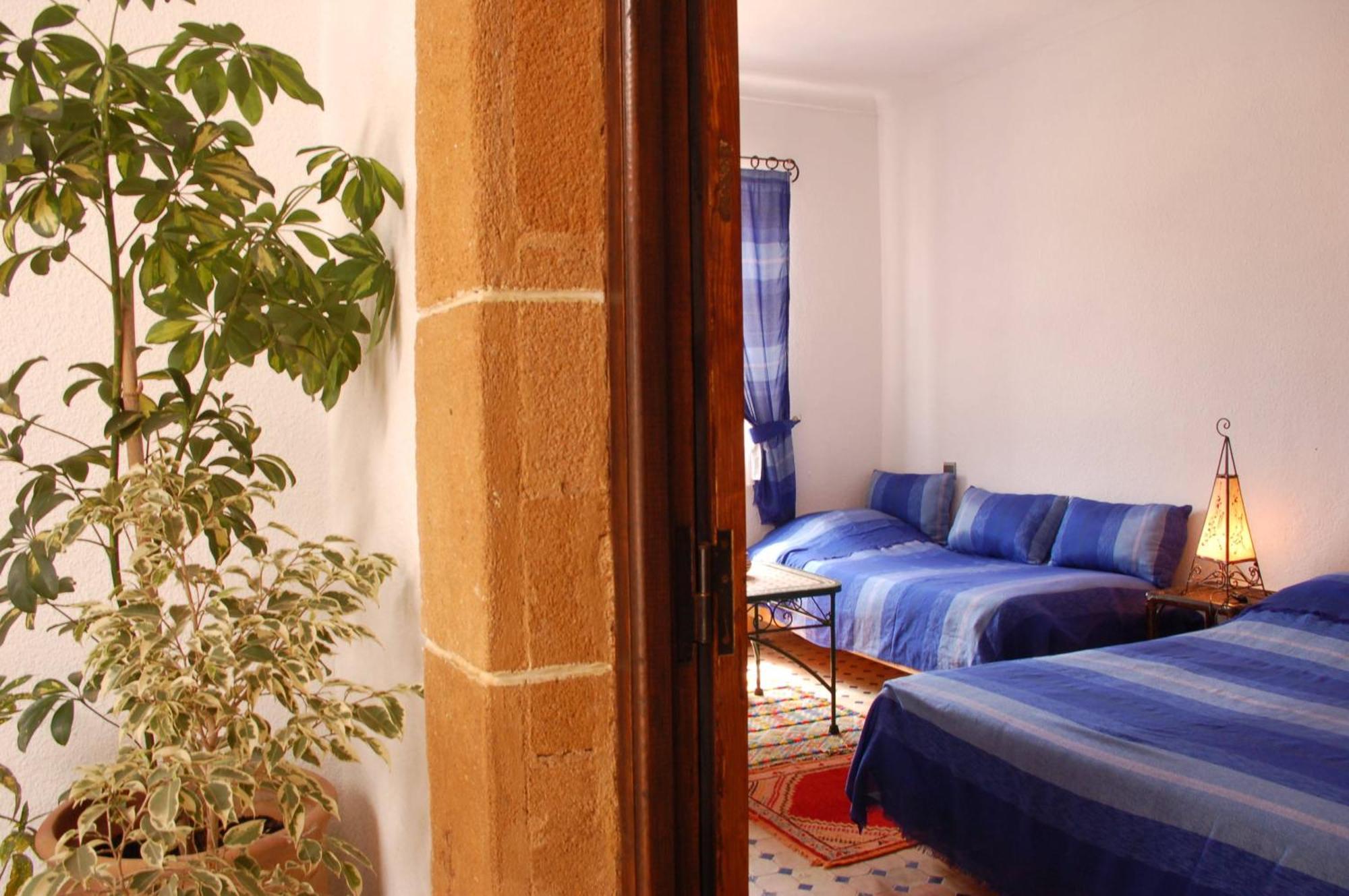 Riad Le Grand Large Эс-Сувейра Экстерьер фото