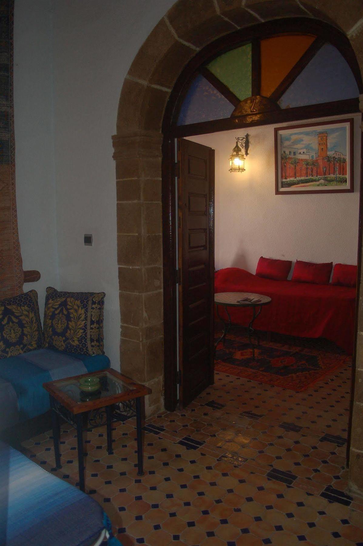 Riad Le Grand Large Эс-Сувейра Экстерьер фото